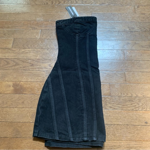 PrettyLittleThing Washed Black Seam Front Denim Mini Dress USA 8 , UK 12 Black - Picture 6 of 14